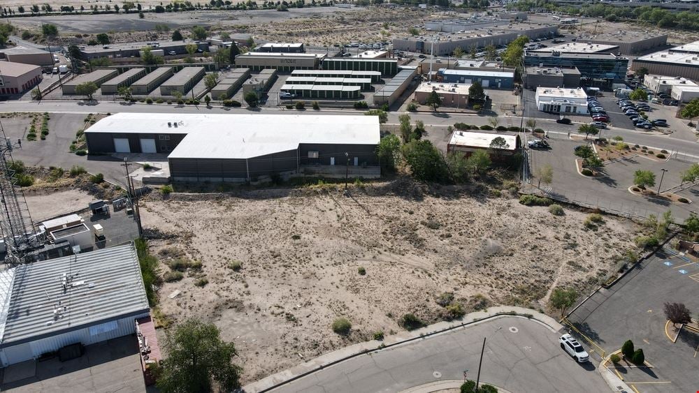 PRIME ±1.17 ACRE INDUSTRIAL YARD NEAR AIRPORT & I25