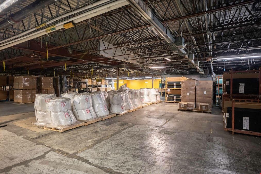 +/- 70,000 Industrial Building For Sale