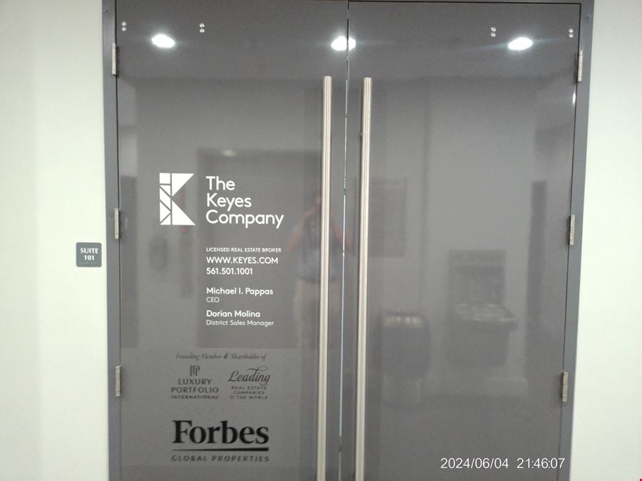 200 West Palmetto Park Road