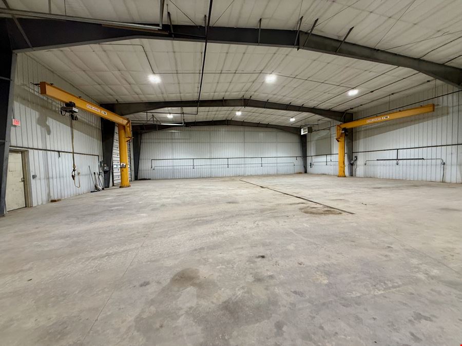 7,000 SF Shop/Office on 1.53 AC
