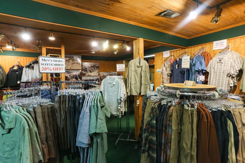 Iconic East Pensacola Heights Location