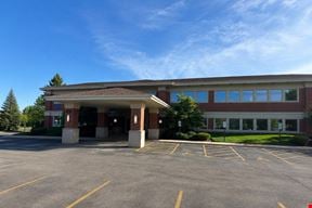 450 East Roosevelt Rd
