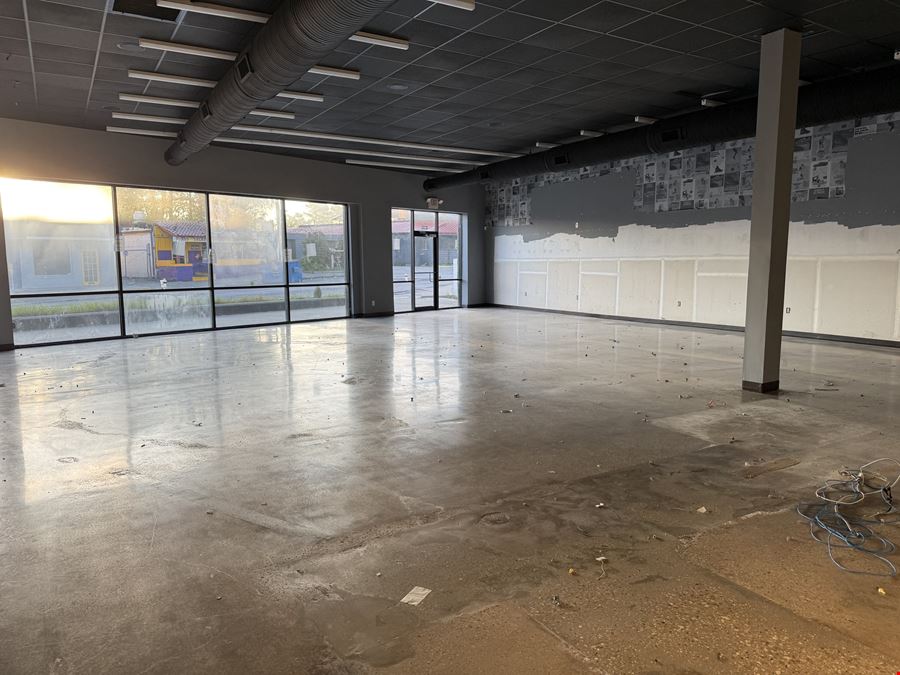 Retail Space for Lease