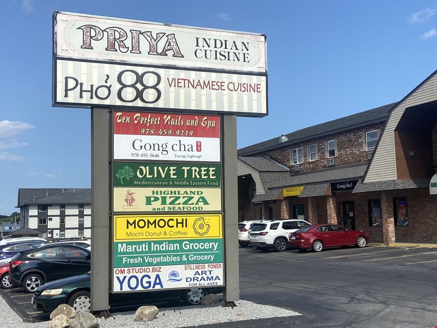 Shopping Center End Cap - Pisto Plaza