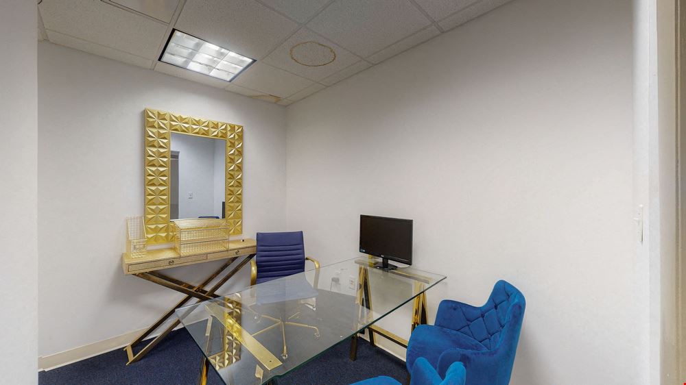 Office property in Miami, FL