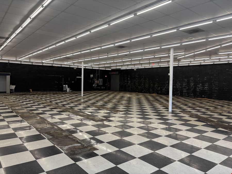 Former Advance Auto Parts Available