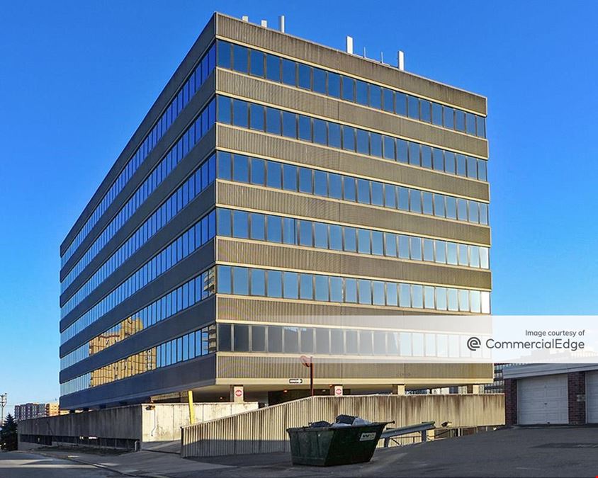 2125 Center Avenue