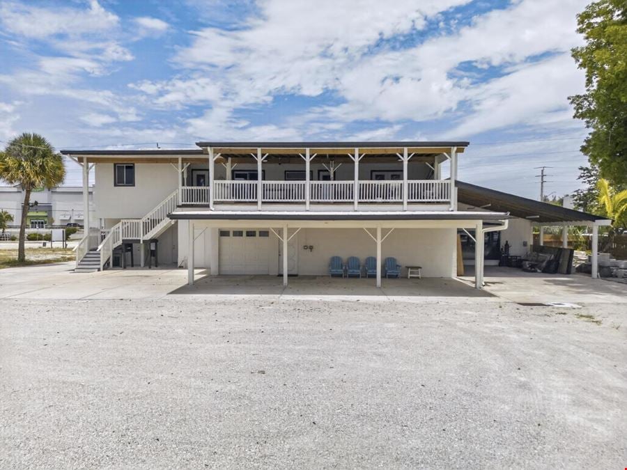 17707 San Carlos Blvd