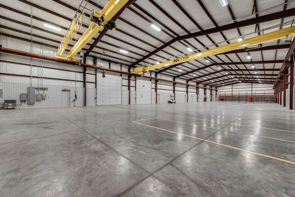Fabrication/Equipment Maintenance Facility on 10 Acres