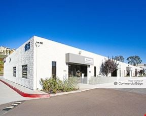 La Costa Meadows Business Center