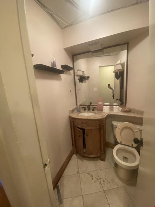 134 Lexington Ave