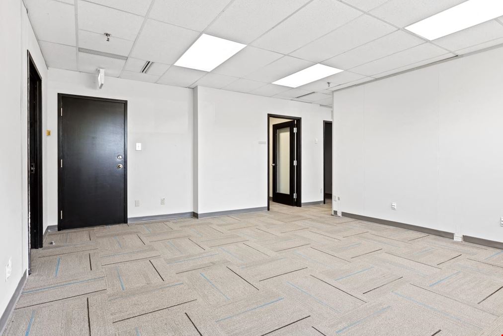 1701 Woodward Dr