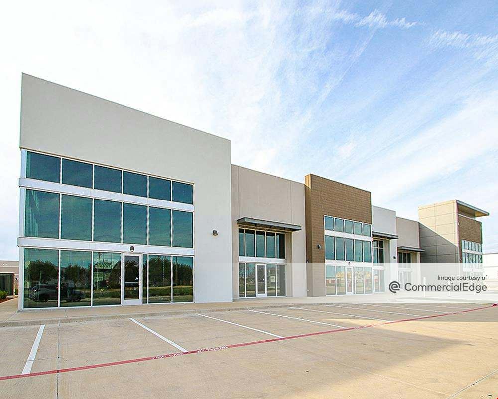 Plano Business Park - 4017-4081 East Plano Pkwy