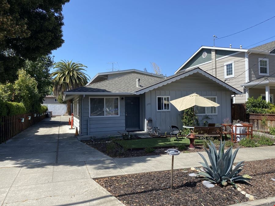 256 Pettis Ave