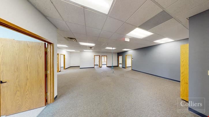 Multiple Office Suites Available For Lease| Okemos, MI