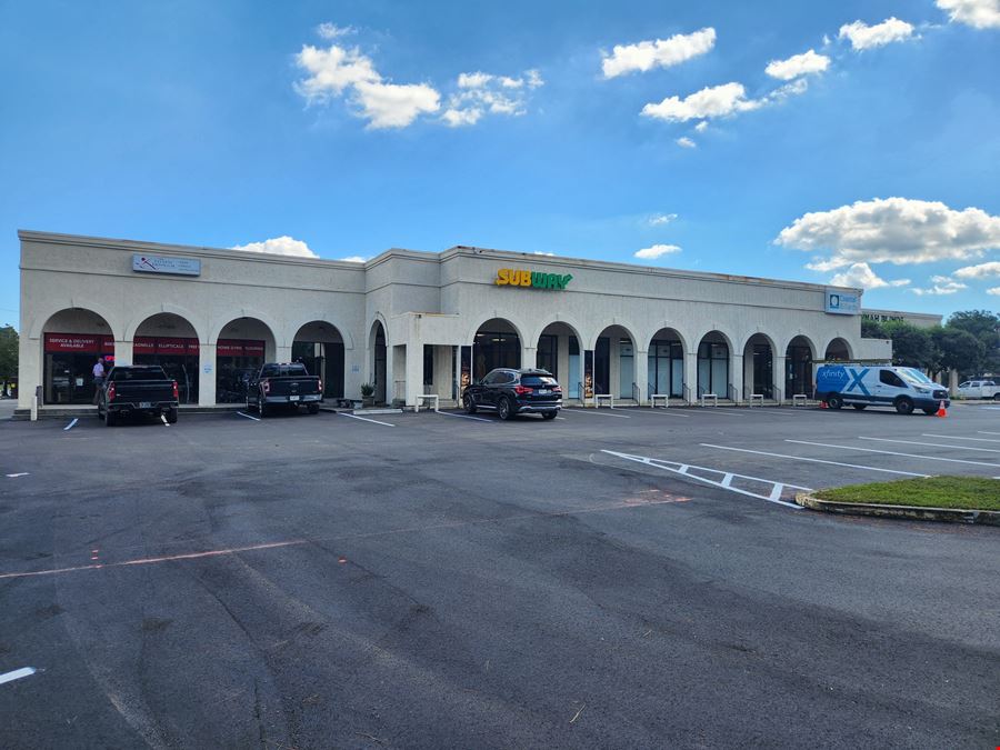 Live Oak Shopping Center