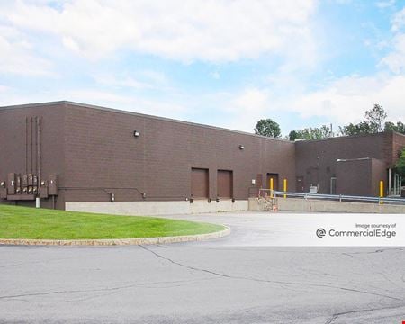 Preview of Office space for Rent at 5823 Widewaters Pkwy