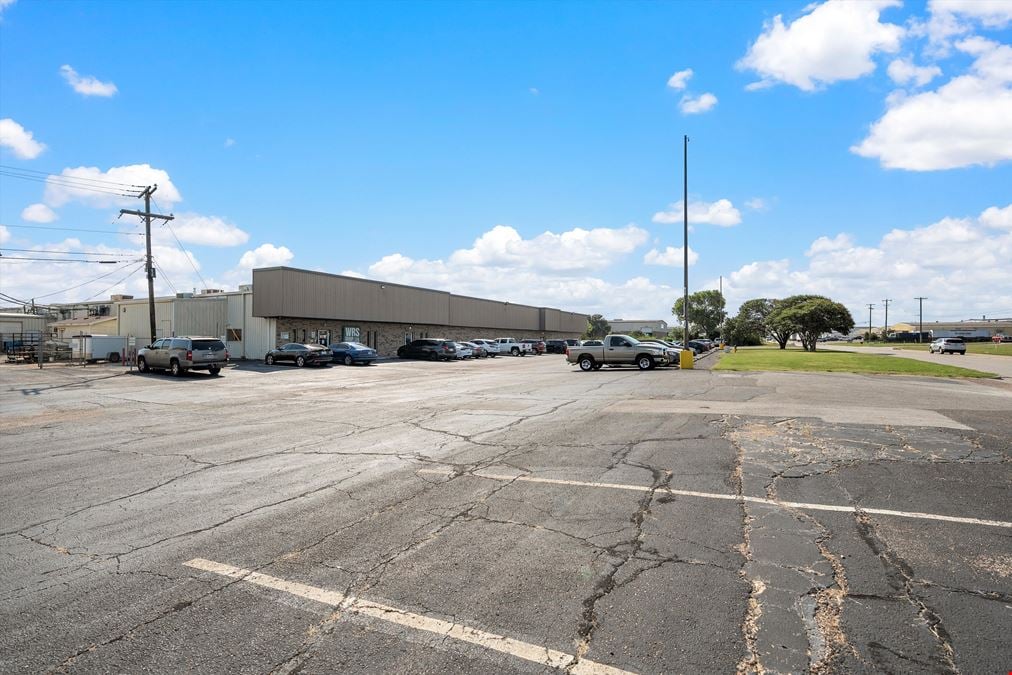 624 Texas Central Pkwy
