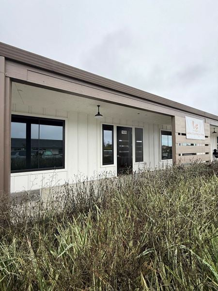 Preview of Retail space for Sale at 1628 Holmes Street