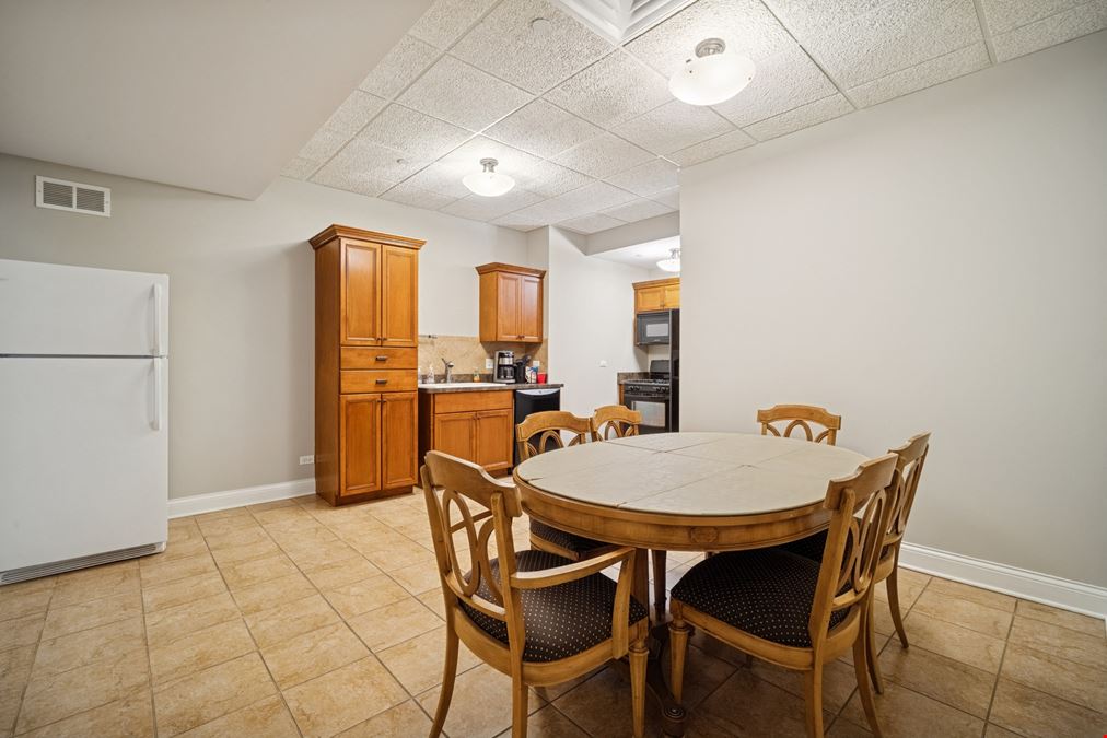 710 Fox Glen Court