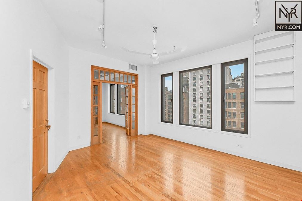 148 W 24th St