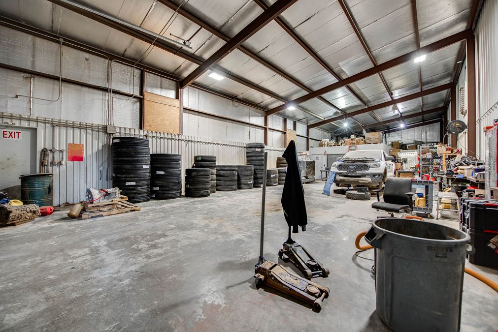 Industrial Yard & Warehouse Near TX-349 & I-20