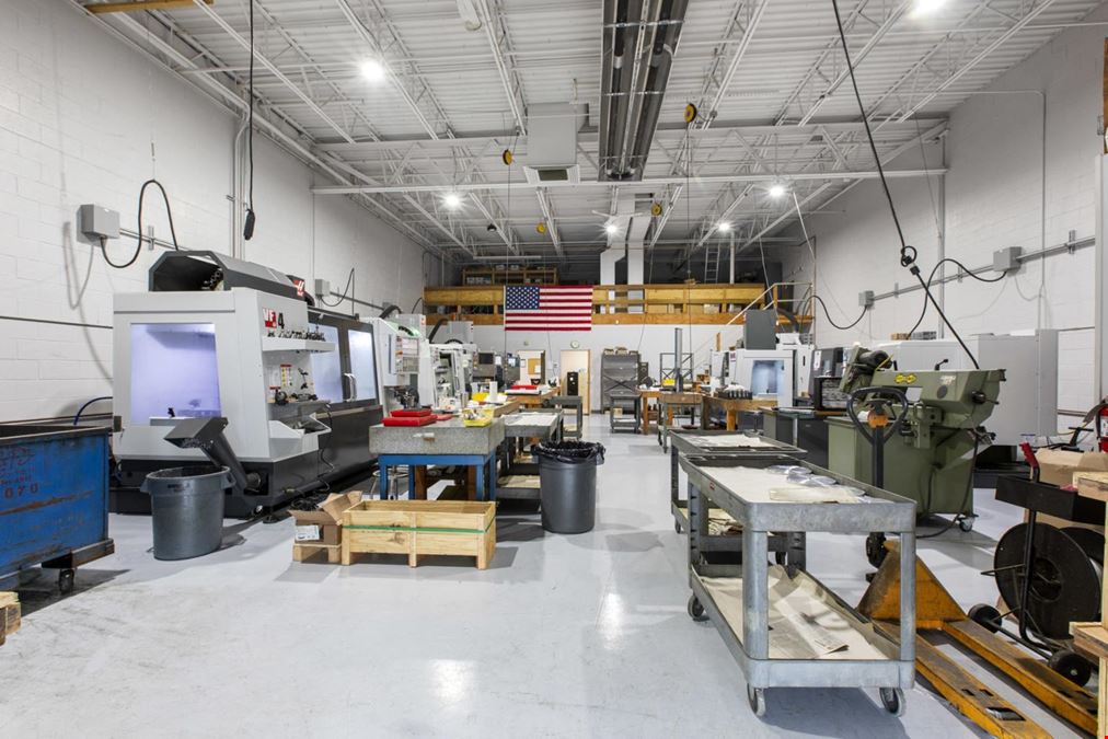Industrial flex Unit for Lease in Newburyport Seacoast Business Park