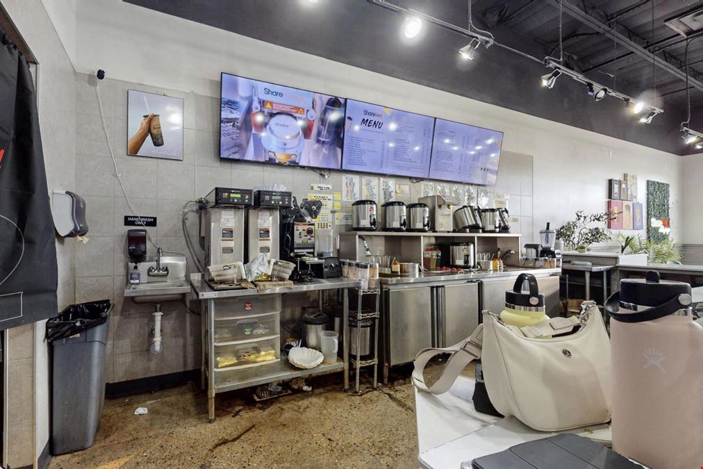 TURNKEY PROFITABLE BOBA TEA FRANCHISE WITH PRIME FRONTAGE