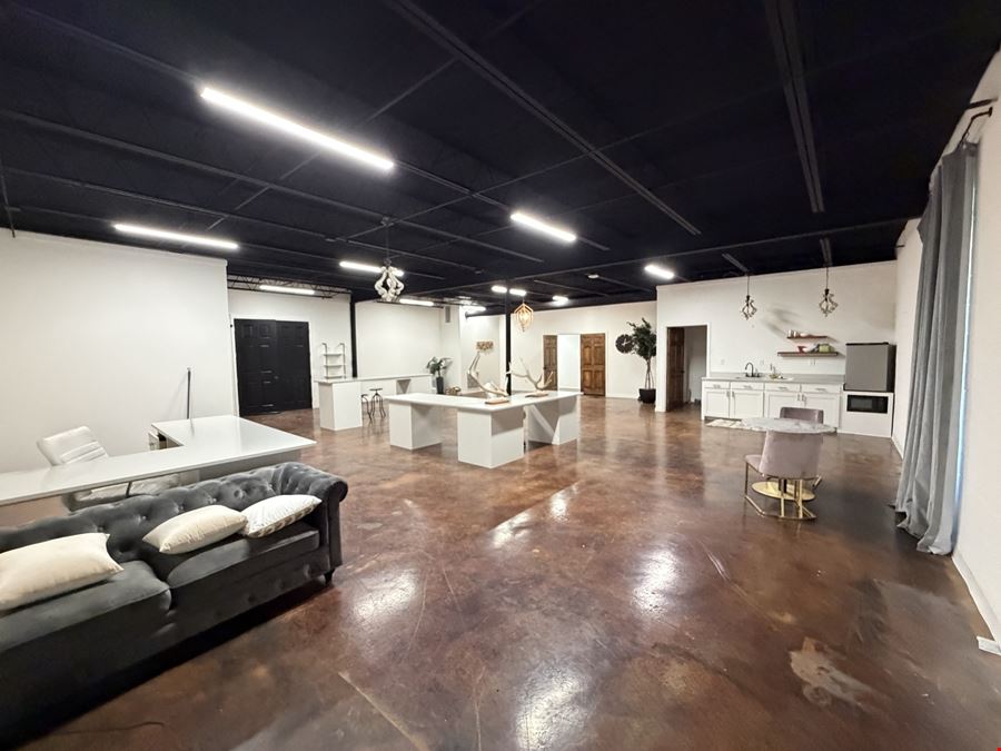 The Richardson Building -  Retail/Office Space