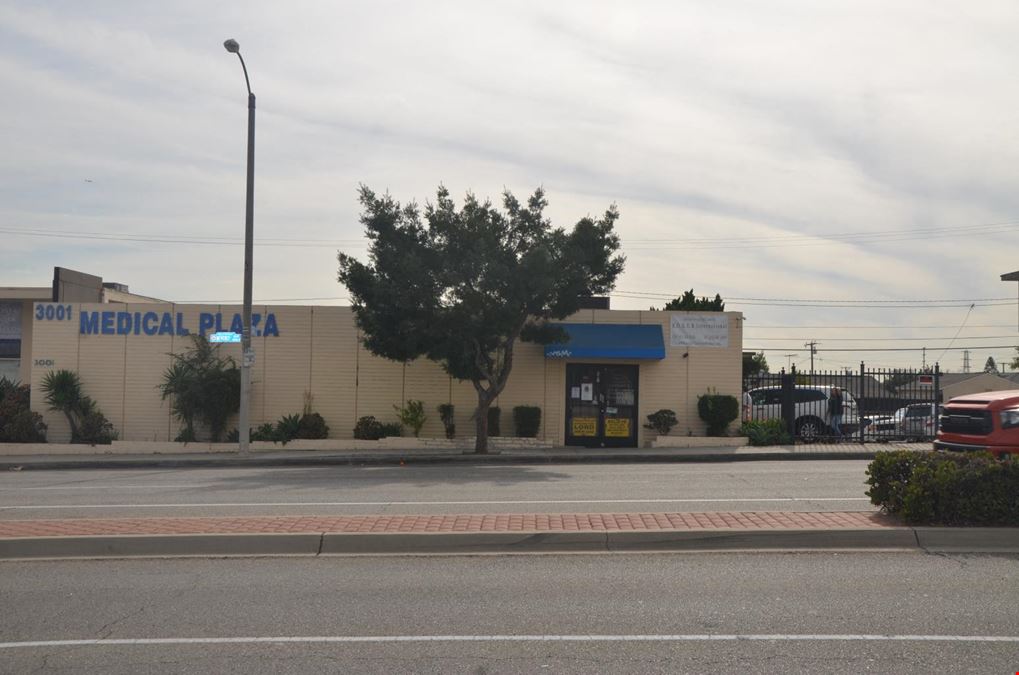3001 W Beverly Blvd