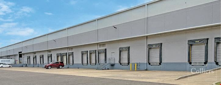 Industrial Warehouse for Sublease