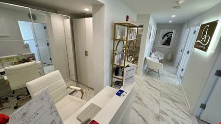 Preview of Retail space for Sale at 2185 Lemoine Ave - Ground Floor Medical Suite For Sale 700 SF