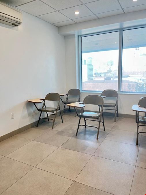 37-20 Prince St, #4B