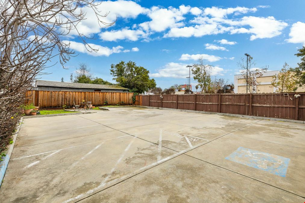 Mid-Town Creative Office for Sale