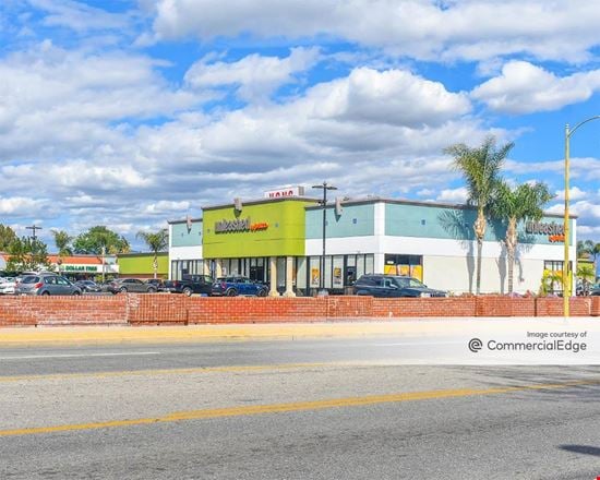 Preview of Retail space for Rent at 19407 Victory Blvd