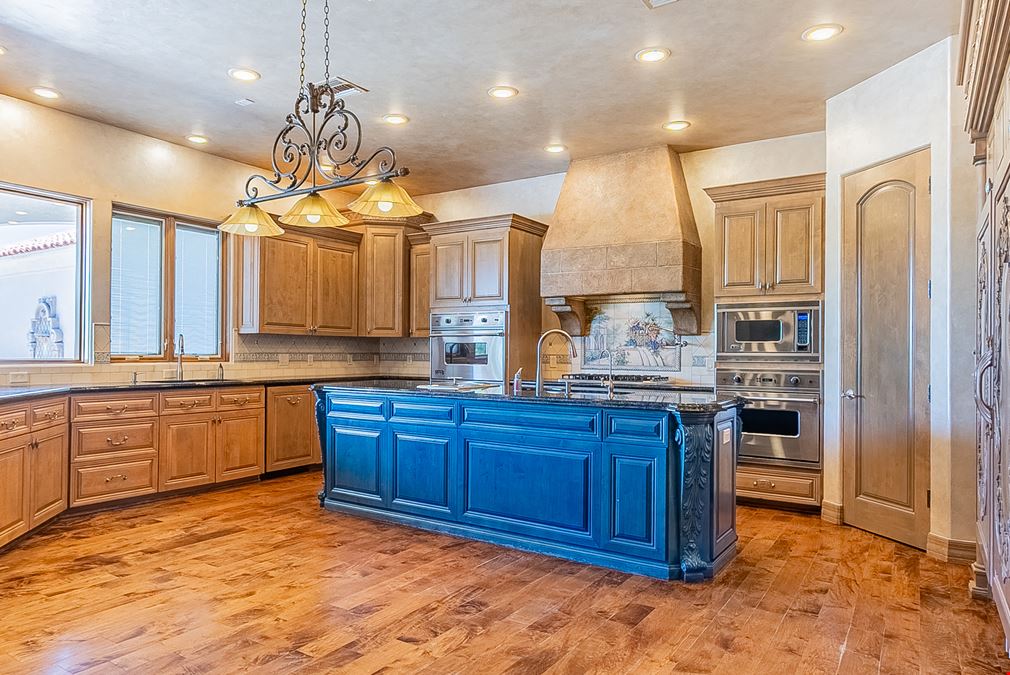 Stunning Home in The Bluffs - 2250 S Rodriguez Way