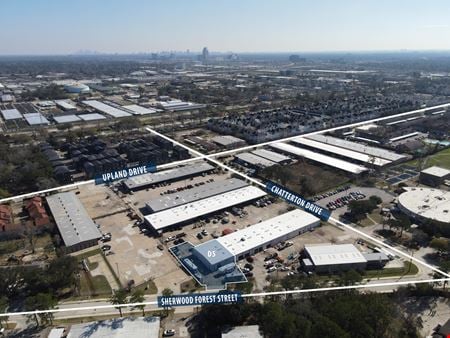 Preview of commercial space at 1800 Sherwood Forest