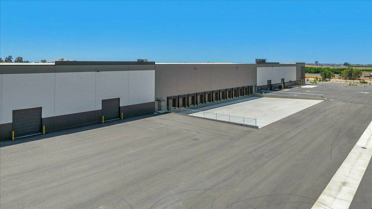 Brand New Concrete Tilt Up Industrial Buildings in Visalia's Industrial Park