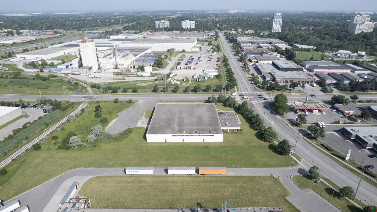 80 West Drive, Brampton, ON L6T 3T6