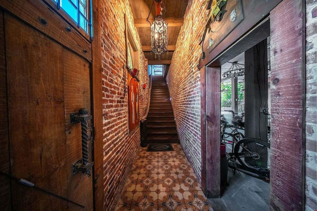 Casa Antigua