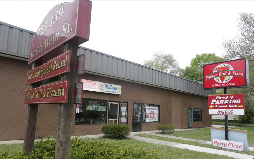 123 S Main St, Athol