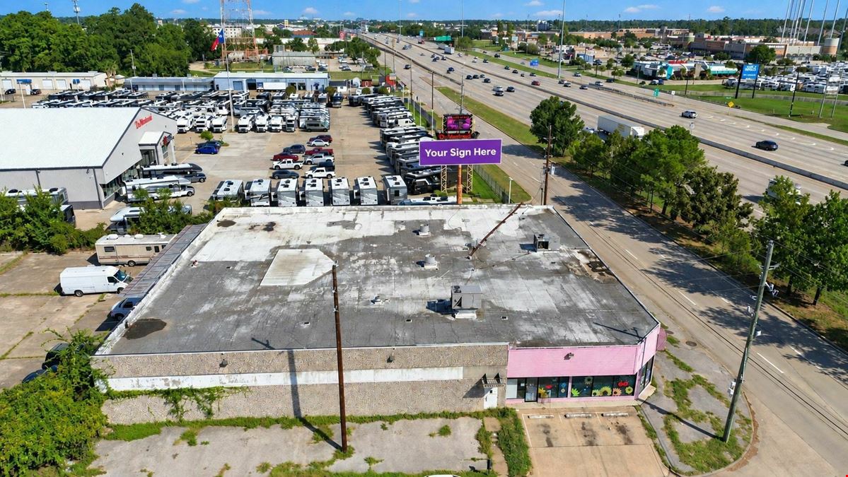 19211 I-45 North Retail & Flex Center