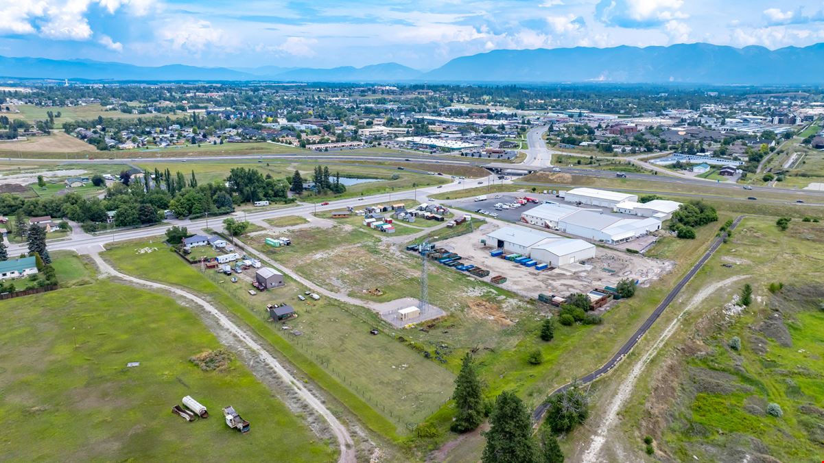 1430/1436/1440 U.S. Highway 2 West