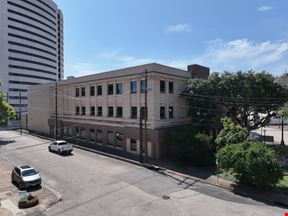 Beaumont Enterprise Building | Institutional Ownership