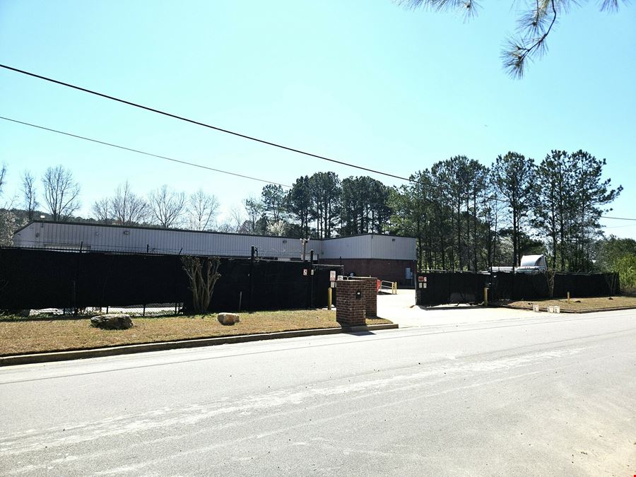 For Lease 2,400 SF Office Warehouse Stonecrest