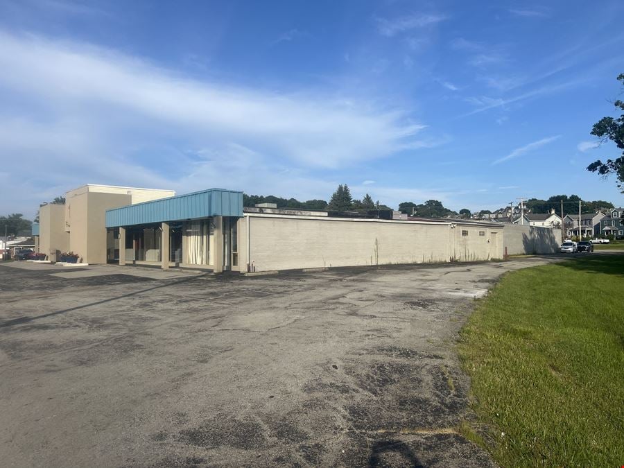For Lease/Sale | 23,500 SF Flex Space in Latrobe