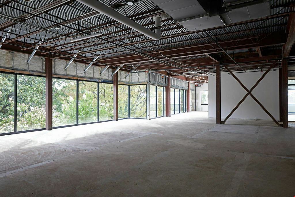 2222 Arlington