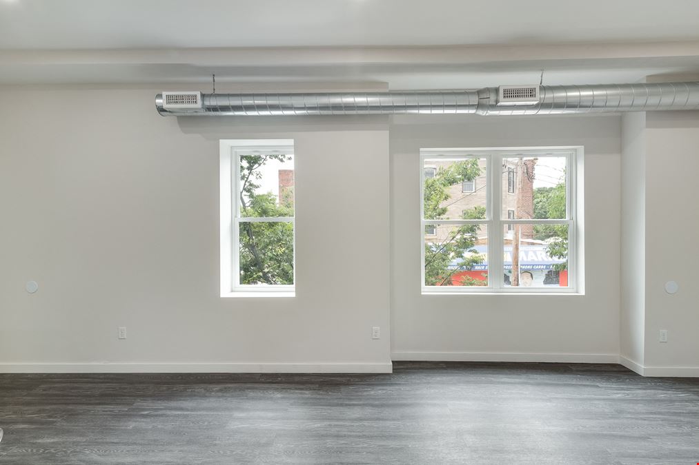 500 S 52nd St