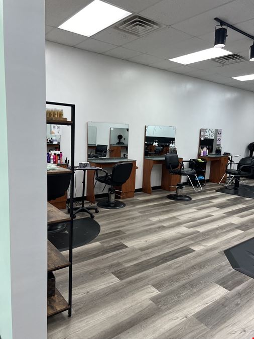 Hair Salon / Retail / Office Space for Lease