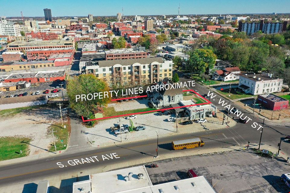 REDUCED $100,000 - 1,854 SF Retail Building For Sale GAP A on Grant & Walnut